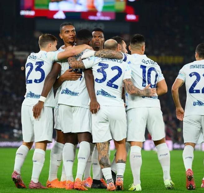 意甲领头羊易主！21岁新援一剑封喉，国米1-0罗马一战造2大神迹